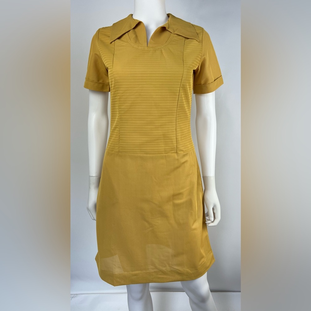 Vintage Late 60s Mod Uniform Dress Paragon Uniforms Yellow‎ Nylon – Size 5/6